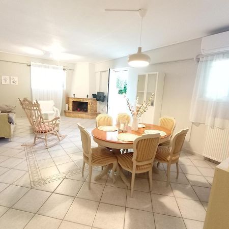 Galini Apartment Near Sea, Port And Airport Artemida  Bagian luar foto